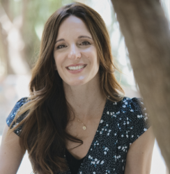 Ne tombez pas dans le panneau : comment repérer les arnaques à l’emploi sur les réseaux sociaux à des kilomètres