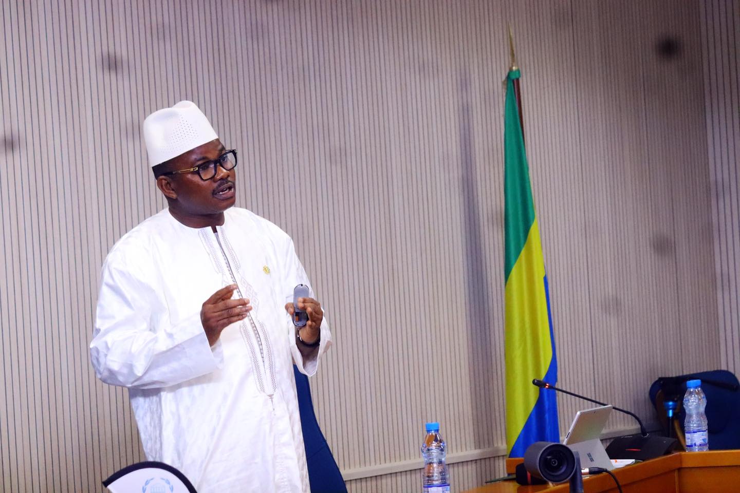 Dr Dansa Kourouma apporte son expertise pour l’élaboration d’une nouvelle Constitution au Gabon