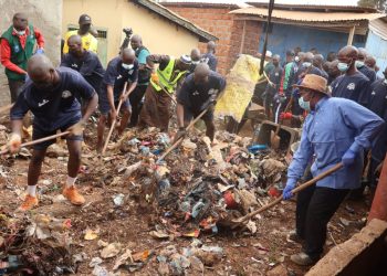 Boké-Assainissement : La délégation spéciale en ordre de bataille contre l’insalubrité dans les marchés