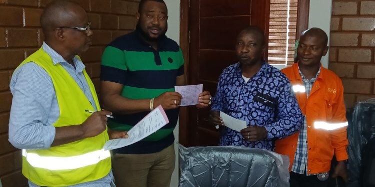 Boké – Mines : La SMB paie la taxe superficaire aux collectivités impactées de l’exercice 2024