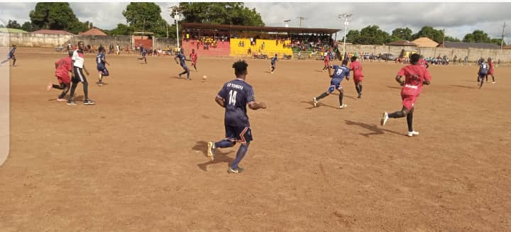 Boké – Manque d’infrastructures sportives : le président de la ligue régionale s’indigne