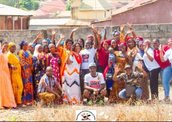 Boké – Formation : Appuyée par la Fondation Alcoa, l’ONG Rassemblement des Jeunes Leaders de Guinée vient au secours des jeunes filles et des mères célibataires 