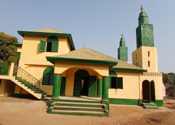 Boké – Religion : La SMB offre une mosquée à la communauté de Baniré