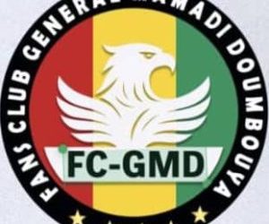 Conakry : 500 jeunes mobilisés pour la vulgarisation du projet de nouvelle Constitution