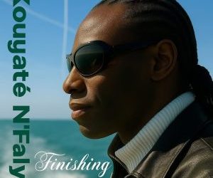 N’Faly Kouyaté signe son grand retour avec l’album FINISHING