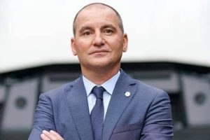 Fadi Wazni : Un bâtisseur injustement calomnié, symbole d’une réussite que certains redoutent.