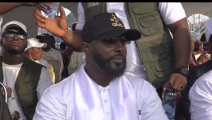 Kaloum en fête : Sonny Doumbouya organise un carnaval géant pour soutenir le Général Mamadi Doumbouya